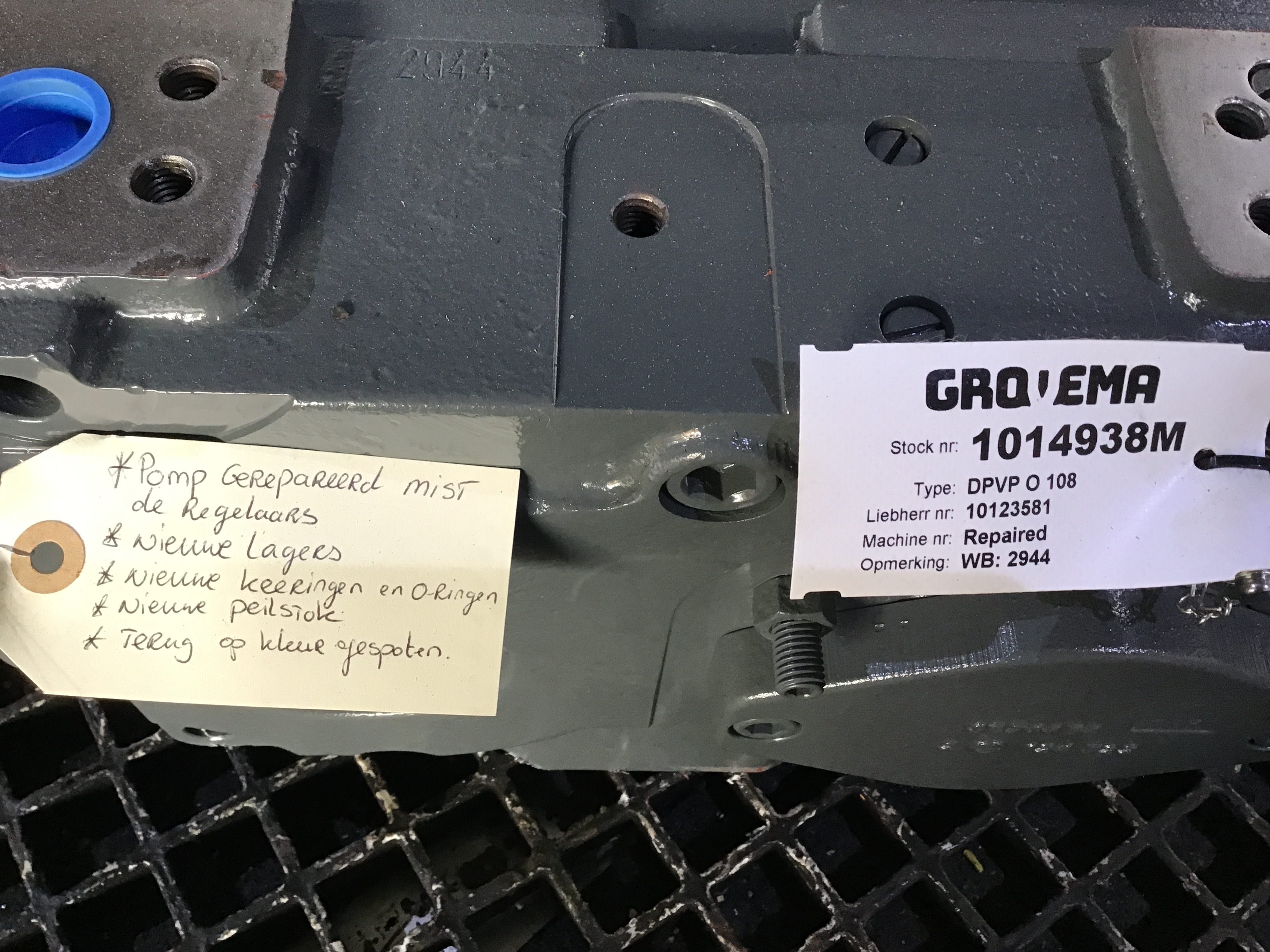 Liebherr image-picker-BD0B4DBD-81EE-4C4C-8FEF-EC08893732BE-7792-00000CDA2D361504-JPG